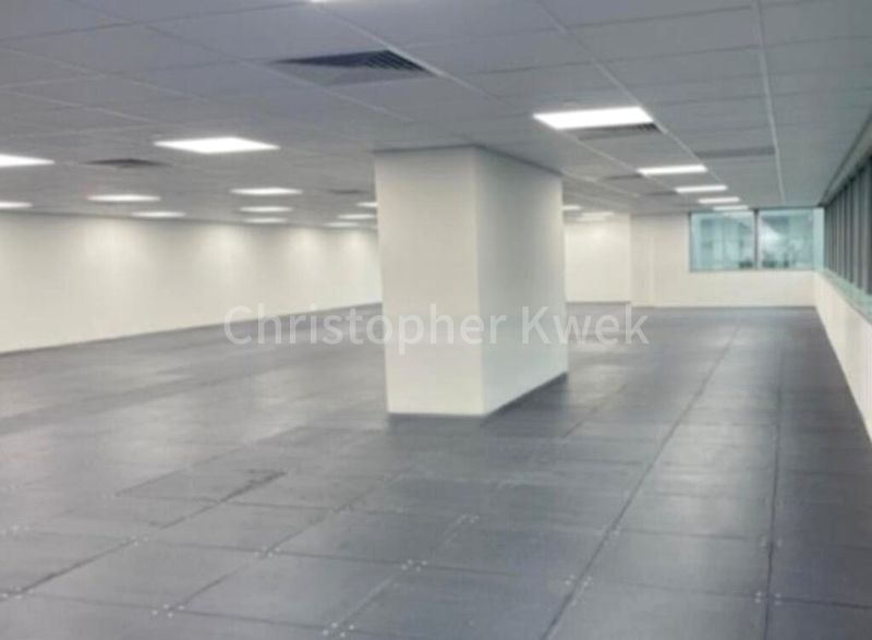 Office for Rent: Odeon Towers - Image 15
