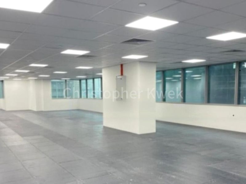 Office for Rent: Odeon Towers - Image 13