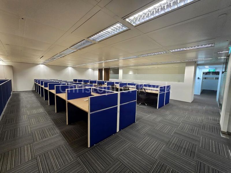 Office for Rent: Odeon Towers - Image 6