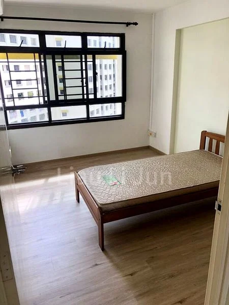5 Room (5I) HDB for Rent in  115B Yishun Ring Road - Image 4