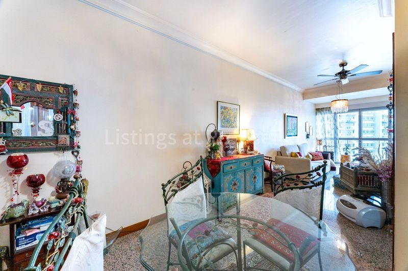 2 Bed Condo for Sale in The Bayshore - Image 2
