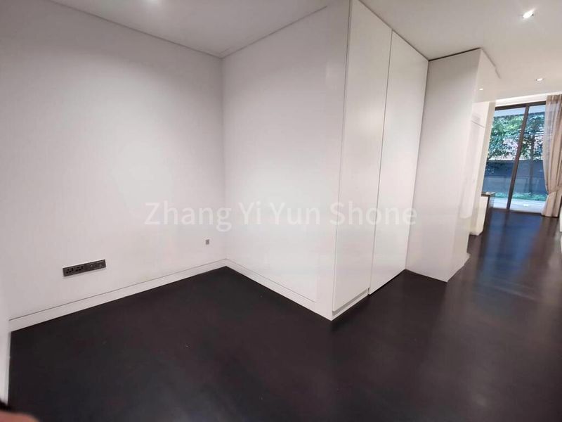 1 Bed Condo for Rent in  Lloyd Sixtyfive - Image 6