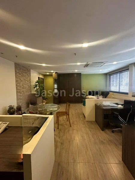 Office for Sale: Balmoral Plaza - Image 2