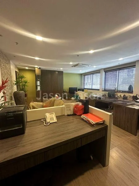 Office for Sale: Balmoral Plaza - Image 1