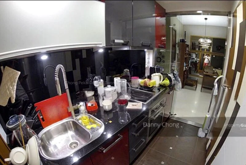 2 Bed Apartment (Condo) for Rent in  Vanadium - Image 5