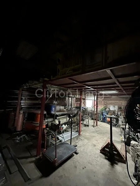 Factory / Workshop (B2) for Sale: "Pioneer Point - Image 3