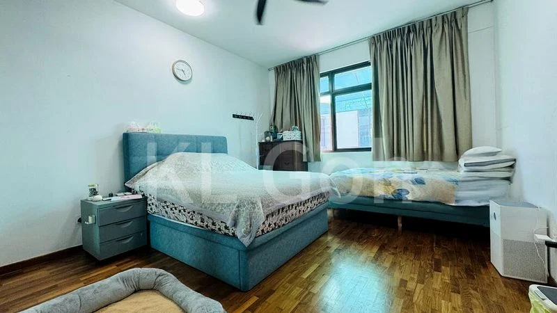 6 Bed Terraced House (Landed) for Sale in  Pasir Ris Beach Park - Image 8