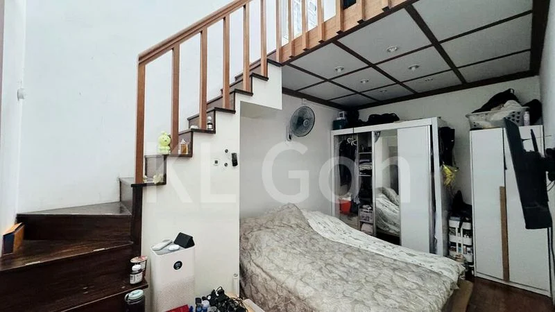 6 Bed Terraced House (Landed) for Sale in  Pasir Ris Beach Park - Image 5