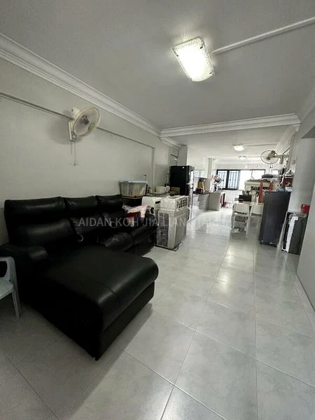 3 Room (3NG) HDB for Sale in  474 Ang Mo Kio Avenue 10 - Image 1