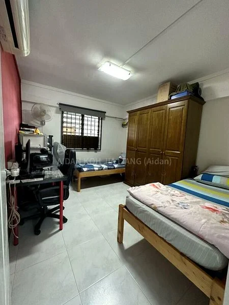 3 Room (3NG) HDB for Sale in  474 Ang Mo Kio Avenue 10 - Image 4