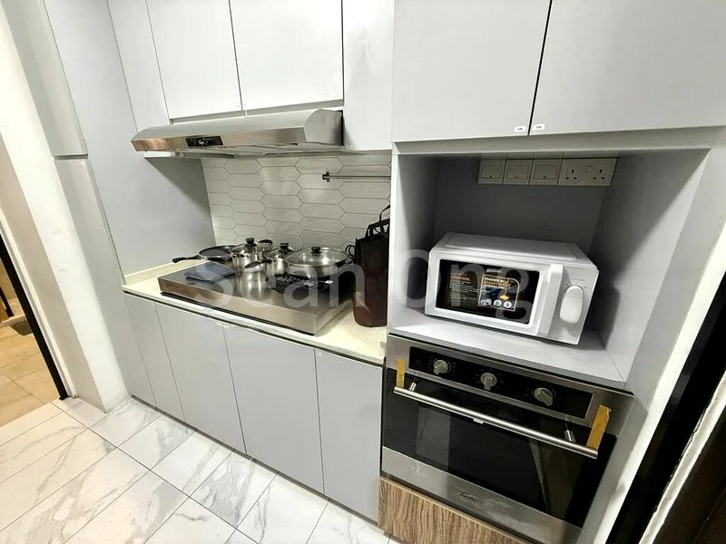 Room (Condo) for Rent in  Tanglin View - Image 8