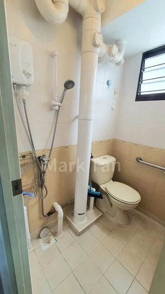 Common Room (HDB) for Rent in 714 Ang Mo Kio Avenue 6 - Image 9