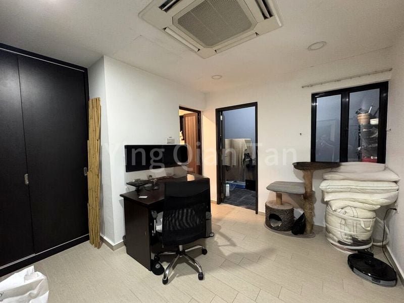 4 Bed Terraced House (Landed) for Sale in  Jalan Sentosa - Image 8