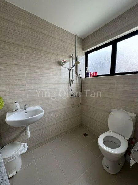 4 Bed Terraced House (Landed) for Sale in  Jalan Sentosa - Image 4