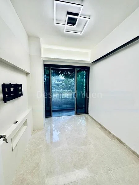 3 Bed Condo for Sale in  The Glades - Image 9