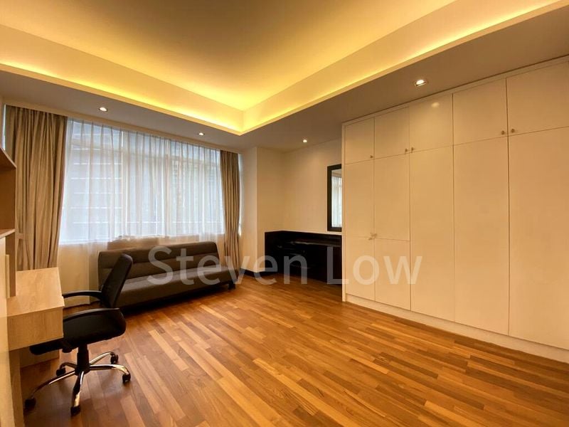 4 Bed Condo for Rent in  Orchard Scotts - Image 7