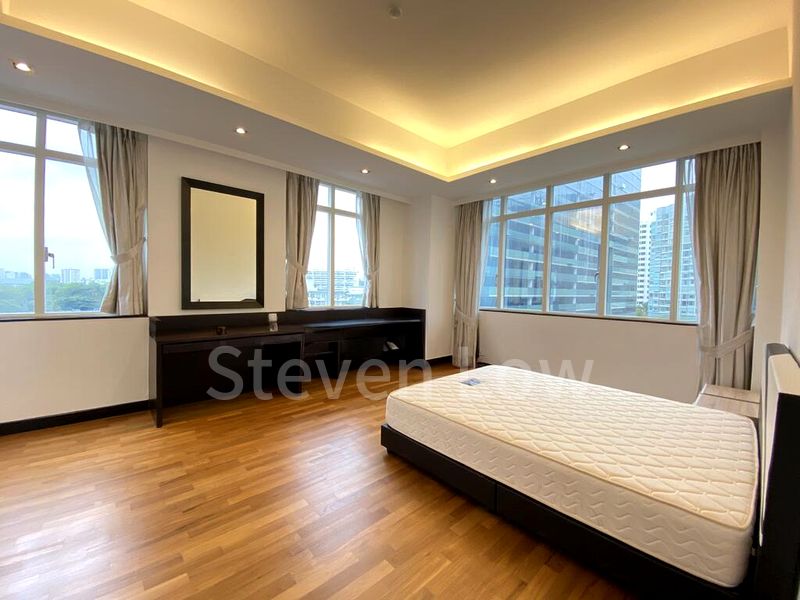 4 Bed Condo for Rent in  Orchard Scotts - Image 9