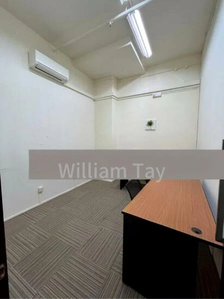 Light Industrial (B1) for Rent: Midview City - Image 4