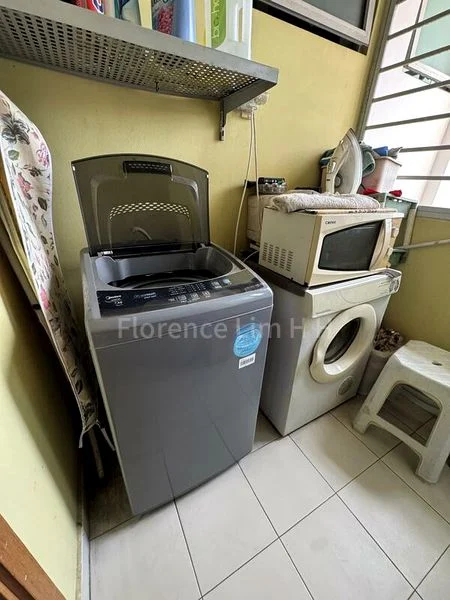 3 Bed Condo for Rent in  Deng Fu Ville - Image 6