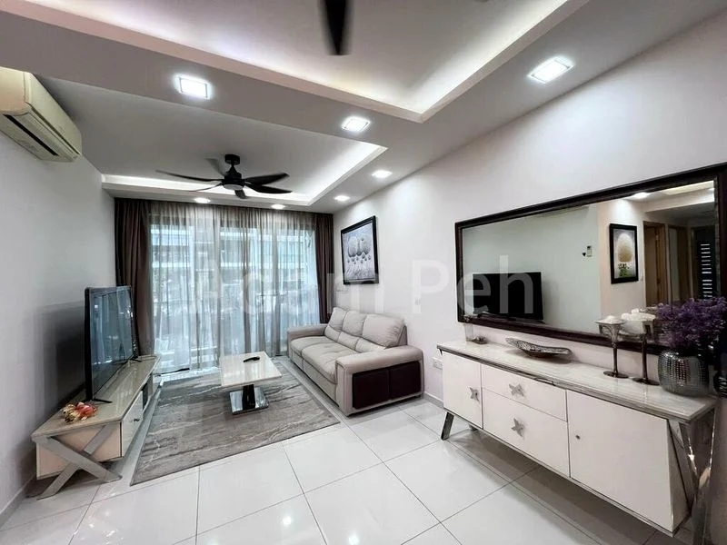 3 Bed Executive Condo for Rent in Esparina Residences - Image 1