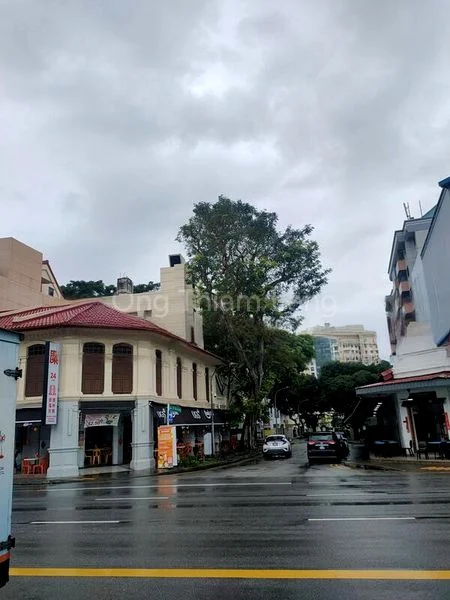 Office for Sale: Oriental Venture Building - Image 1