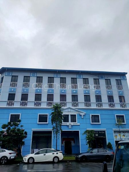 Office for Sale: Oriental Venture Building - Image 6