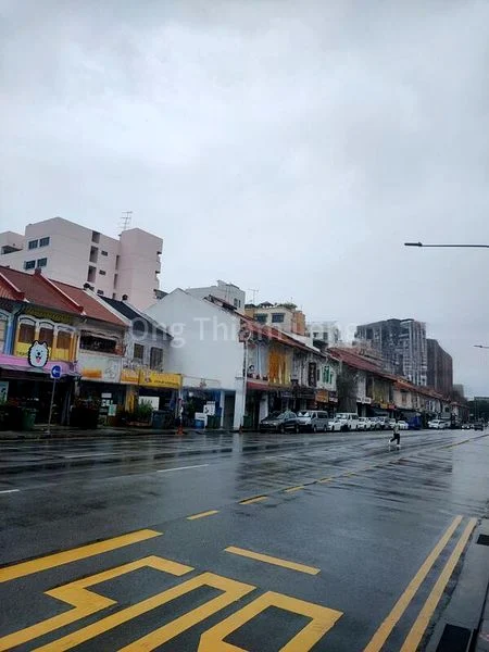 Office for Sale: Oriental Venture Building - Image 5