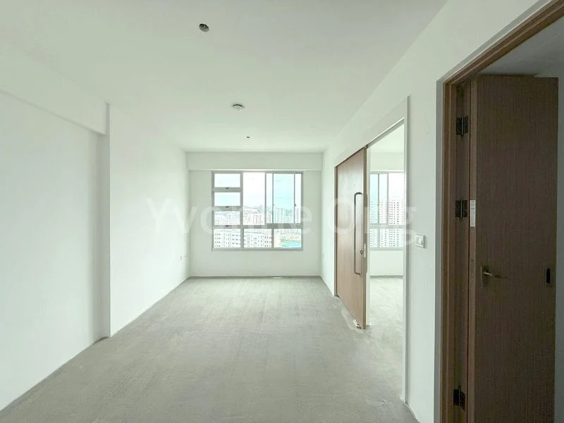 2 Room HDB for Sale in  640A Senja Close - Image 1