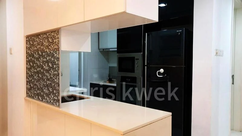 2 Bed Apartment (Condo) for Rent in  The Centris - Image 6