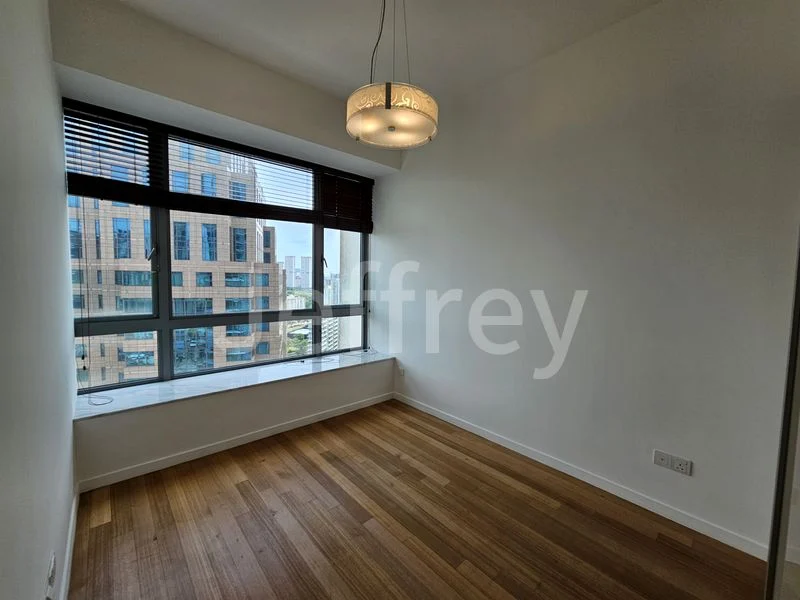 2+1 Bed Condo for Rent in The Trillium - Image 12