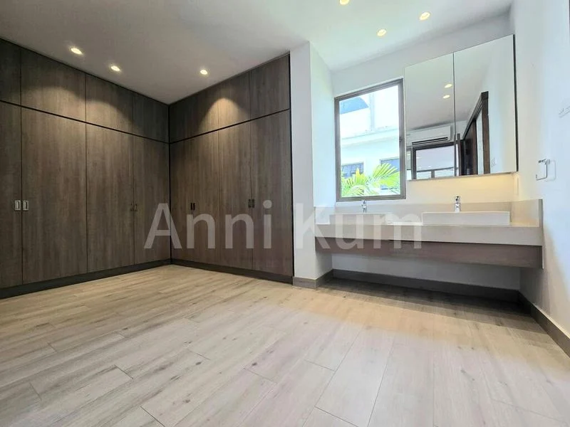 5 Bed Bungalow (Landed) for Rent in  Bournemouth Road - Image 9