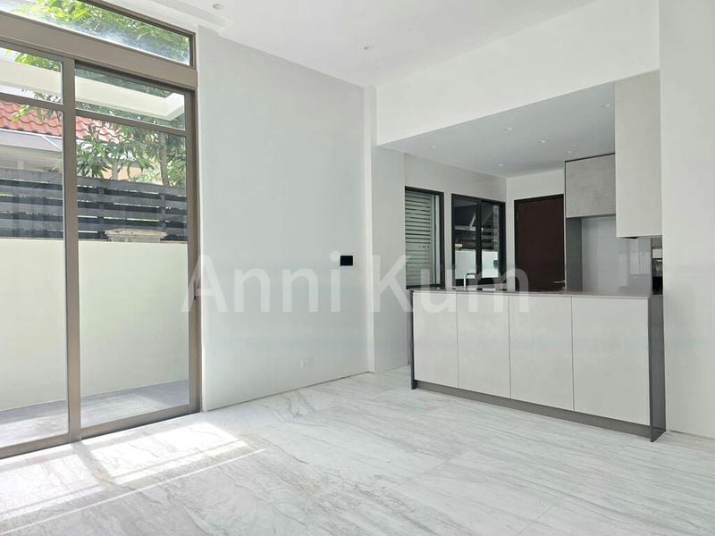 5 Bed Bungalow (Landed) for Rent in  Bournemouth Road - Image 6