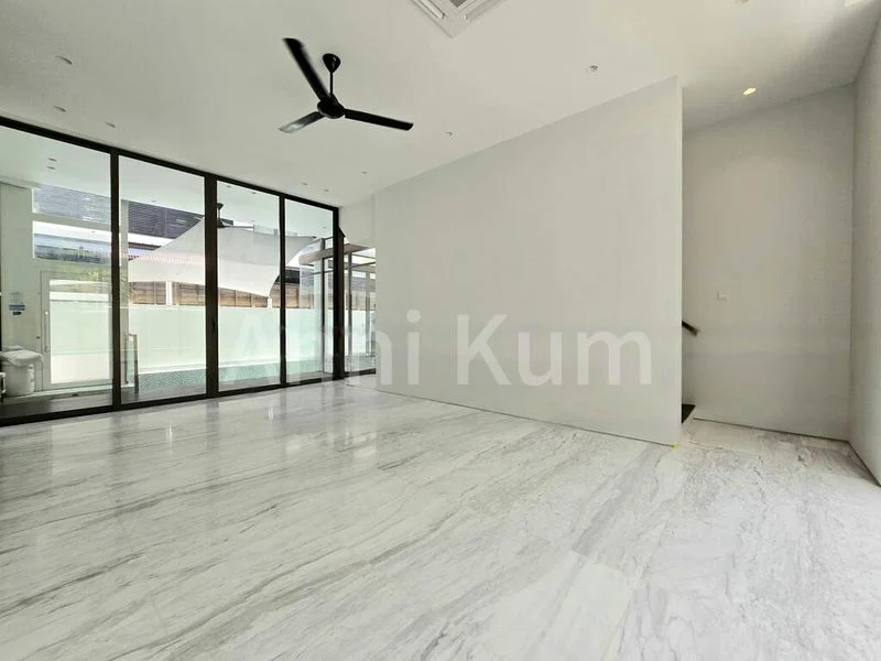 5 Bed Bungalow (Landed) for Rent in  Bournemouth Road - Image 2