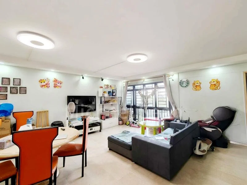 5 Room (5I) HDB for Sale in  203E Compassvale Road - Image 5