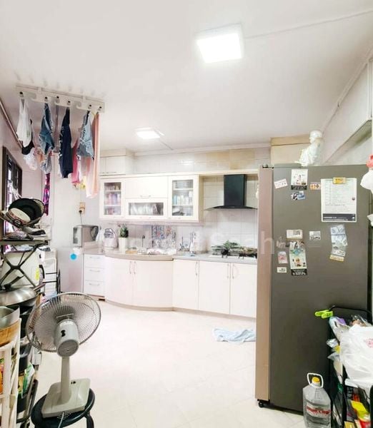 5 Room (5I) HDB for Sale in  203E Compassvale Road - Image 2