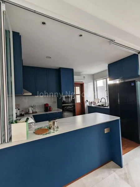 4+1 Bed Condo for Rent in  The Bayshore - Image 2