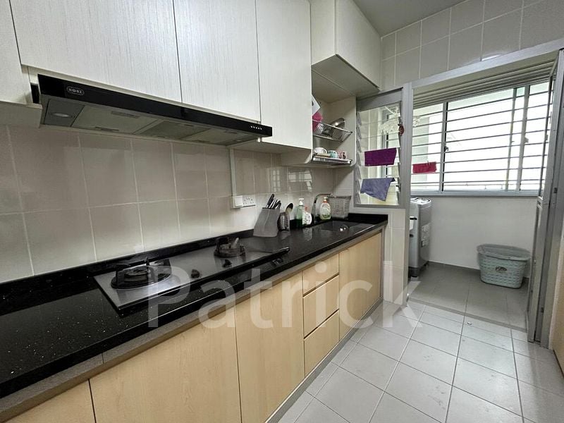 4 Room (4A) HDB for Rent in  451B Sengkang West Way - Image 2