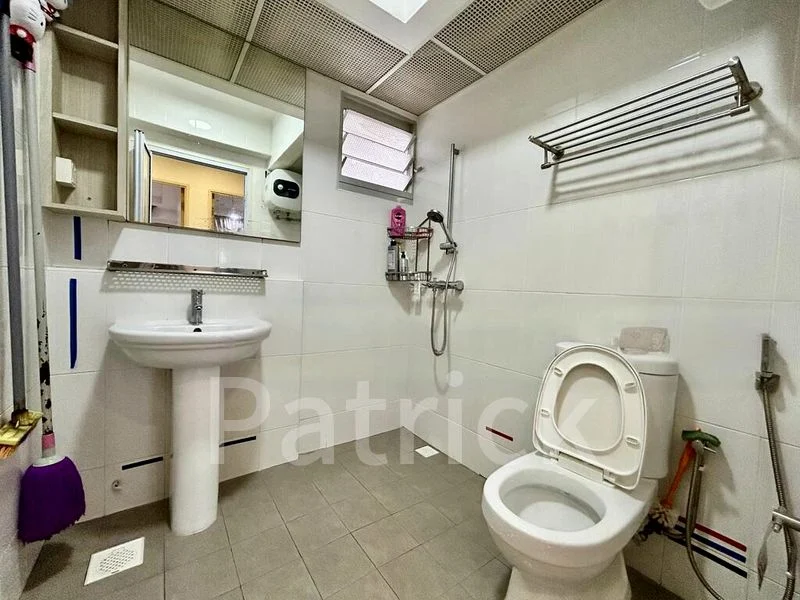 4 Room (4A) HDB for Rent in  451B Sengkang West Way - Image 10