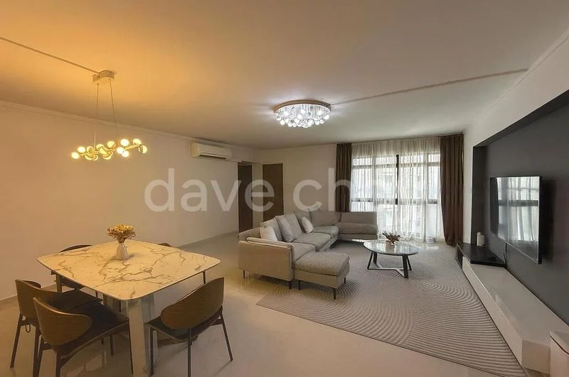 5 Room (5I) HDB for Sale in  203E Compassvale Road - Image 1