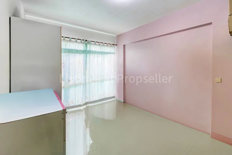 Premium HDB for Sale in 686A Woodlands Drive 73 - Image 9