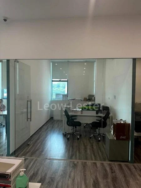 Light Industrial (B1) for Rent: 5m high church, office, training center, or childcare use @ Pasir pajung - Image 8