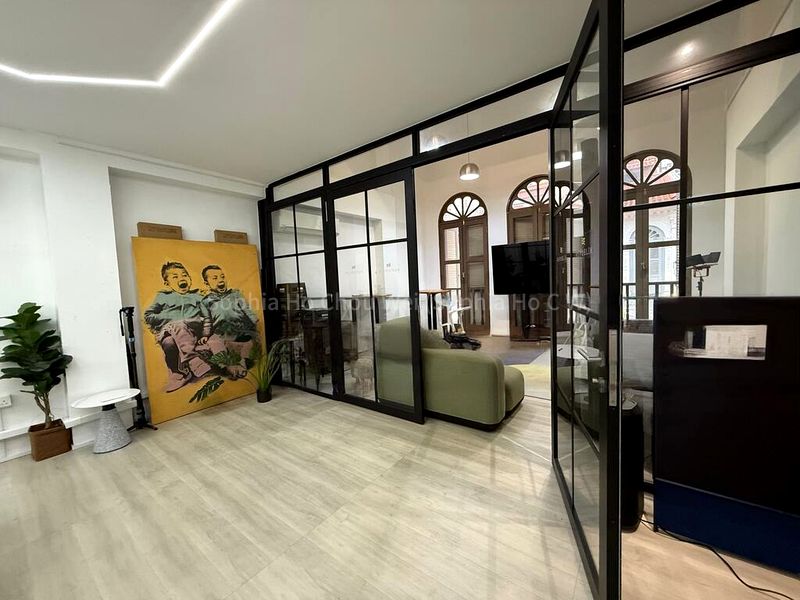 Office for Rent: Shophouse near Bugis MRT! Fully renovated with a meeting room! - Image 10