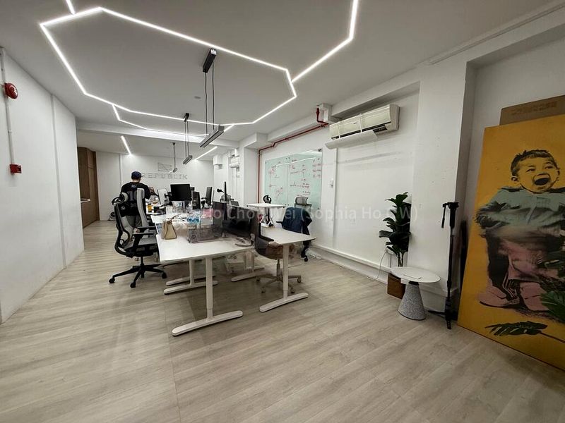 Office for Rent: Shophouse near Bugis MRT! Fully renovated with a meeting room! - Image 8