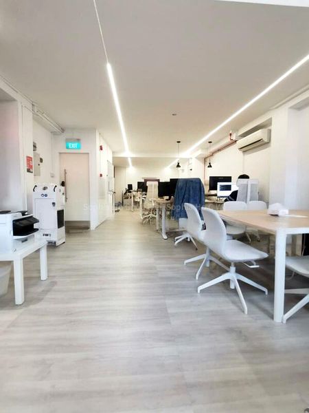 Office for Rent: Shophouse near Bugis MRT! Fully renovated with a meeting room! - Image 16