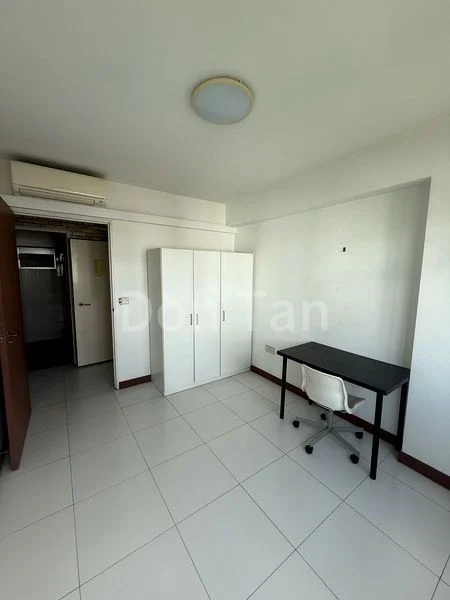 4 Room (4A) HDB for Rent in  426A Yishun Avenue 11 - Image 2