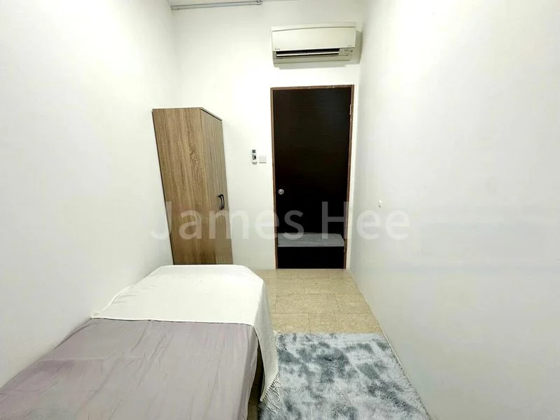 Common Room (Condo) for Rent in  Sunhaven - Image 3
