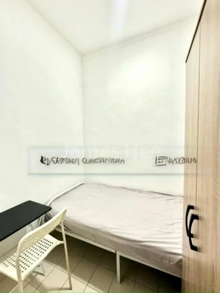 Common Room (Condo) for Rent in  Sunhaven - Image 4