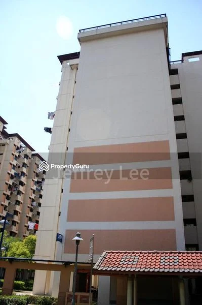 Common Room (HDB) for Rent in 207 Ang Mo Kio Avenue 1 - Image 2