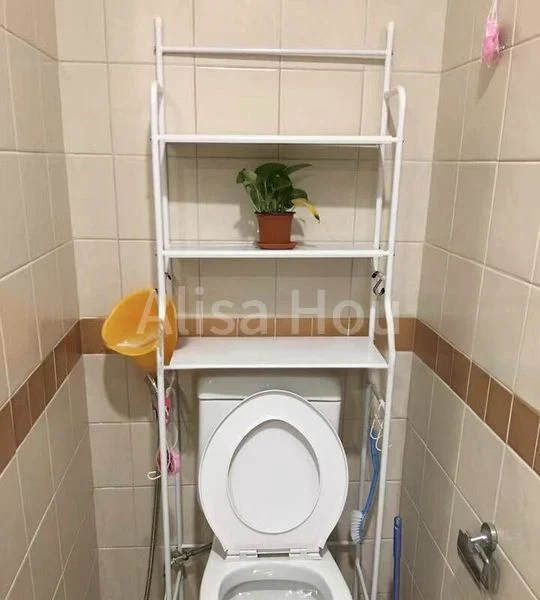 Common Room (Condo) for Rent in  Woodsvale - Image 3