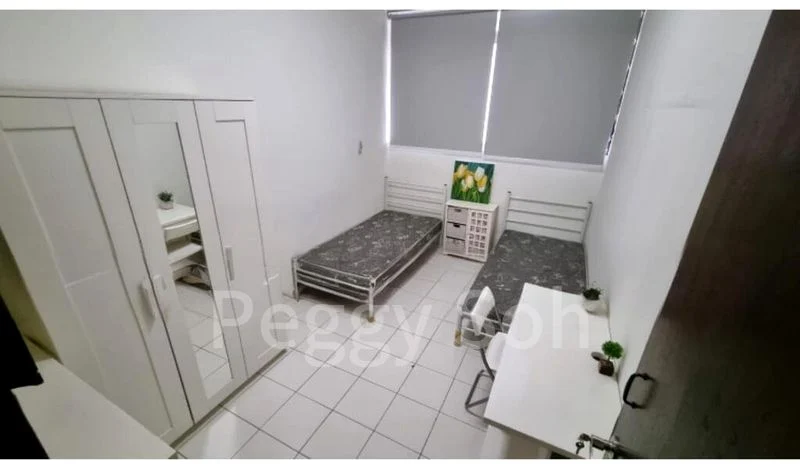 Master Room (Condo) for Rent in  Chun Tin Court - Image 7